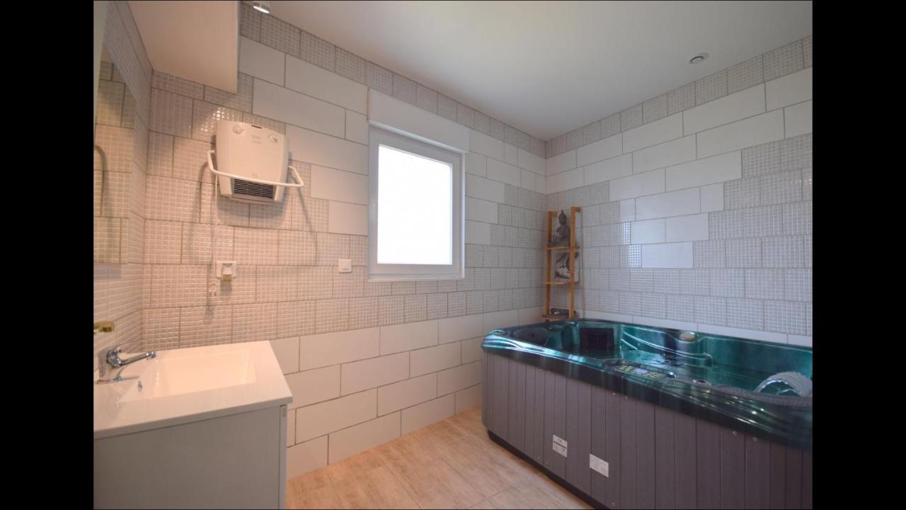Gite Moderne Proche De Kaysersberg Av Jacuzzi Prive Orbey Bagian luar foto